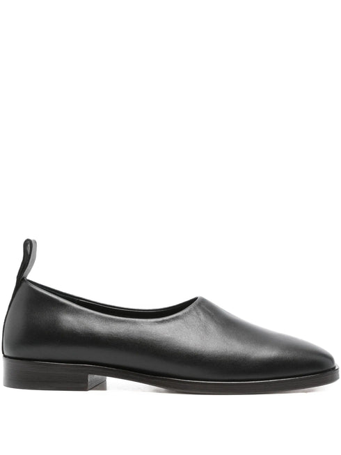 SOEUR CAPRI